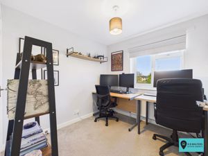 Bedroom- click for photo gallery